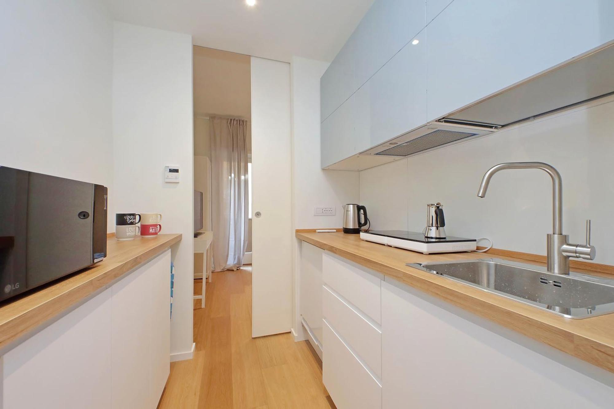 Apartment Modern Family Rom